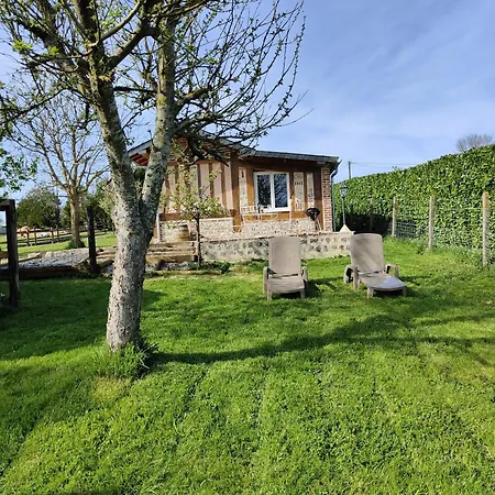 Les Deux Vallees 펜션 *